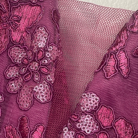 B. Darlin Magenta Floral Sequin Fit & Flare Dress Juniors 13/14 Prom Homecoming - Picture 5 of 11